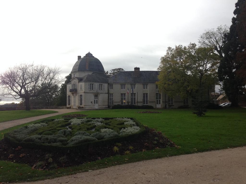 Hotel La Capitainerie Châteauneuf-sur-Loire エクステリア 写真