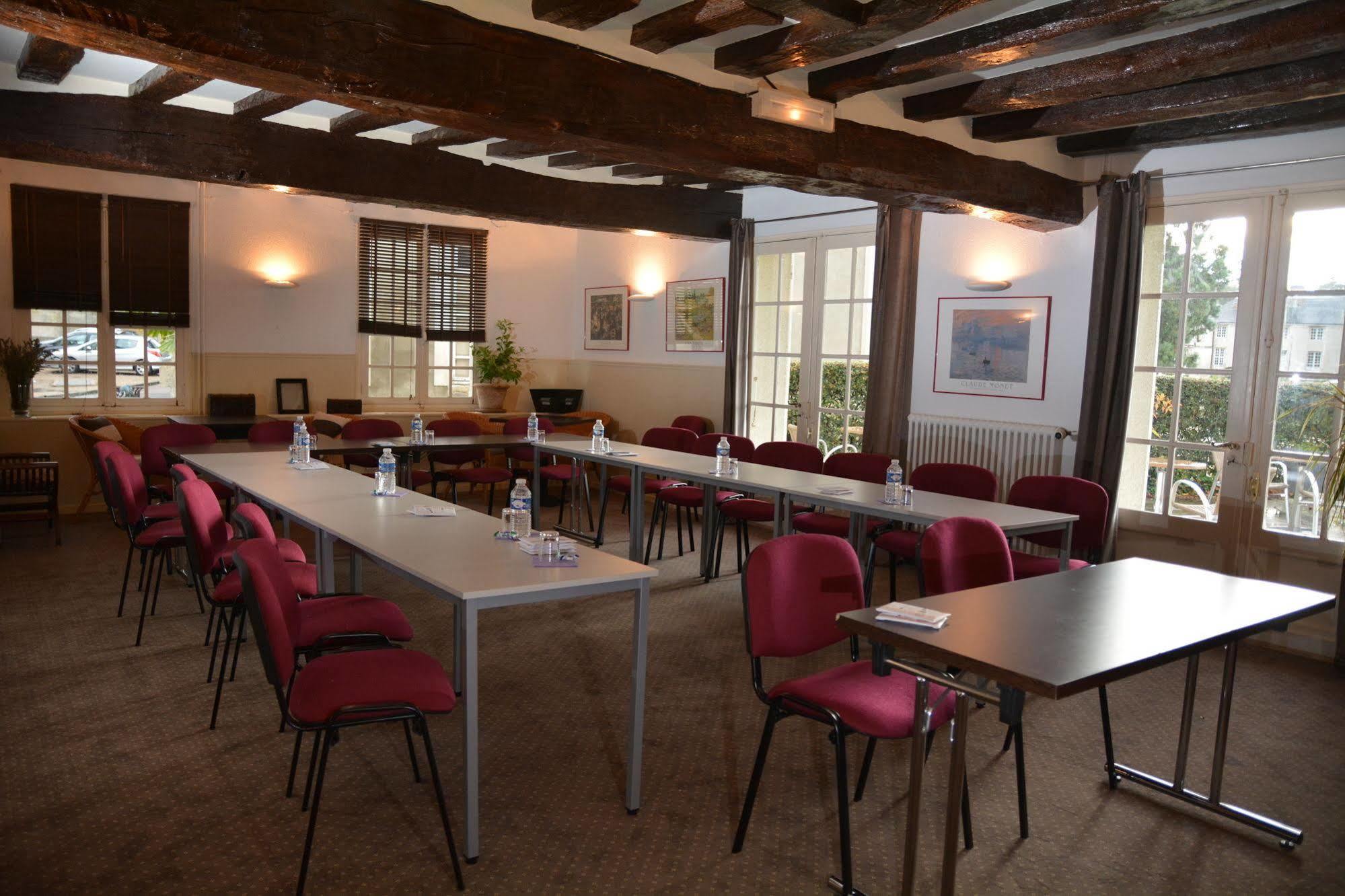 Hotel La Capitainerie Châteauneuf-sur-Loire エクステリア 写真