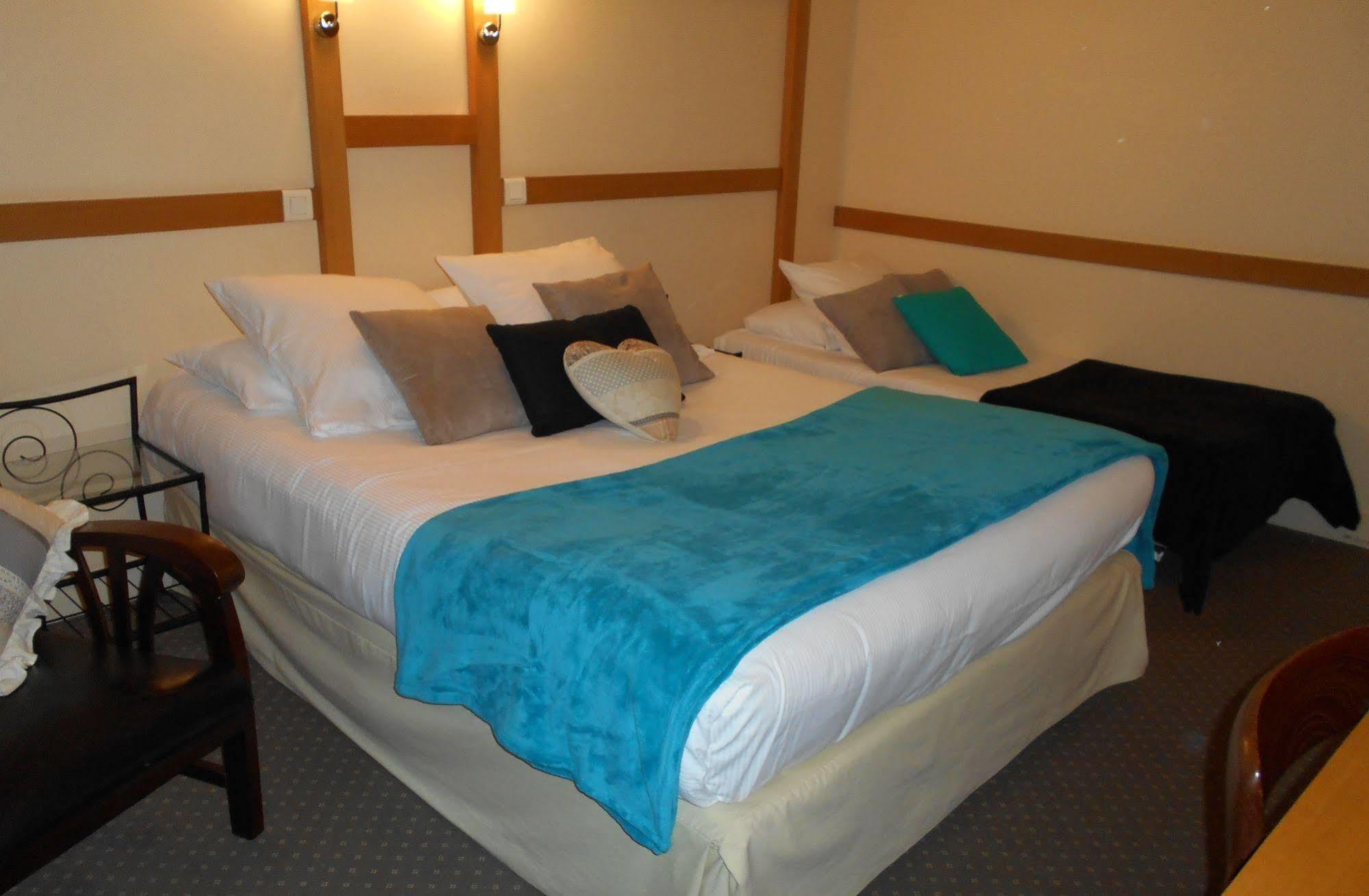 Hotel La Capitainerie Châteauneuf-sur-Loire エクステリア 写真